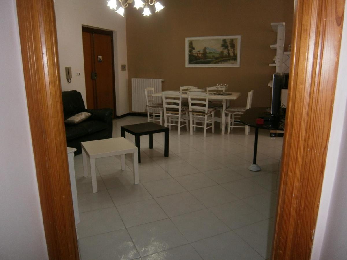 斯卡法蒂Raffy'S House Pompei公寓 外观 照片